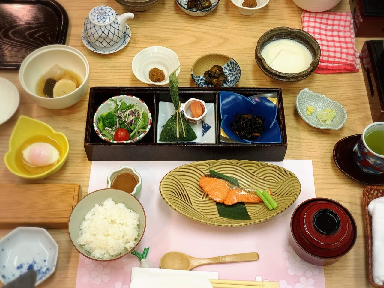 朝食料理